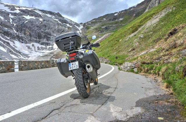 Motocyklem do Francji. Lazur, lawenda i maki, czyli jak zakochałem się w Prowansji [WYPRAWA]