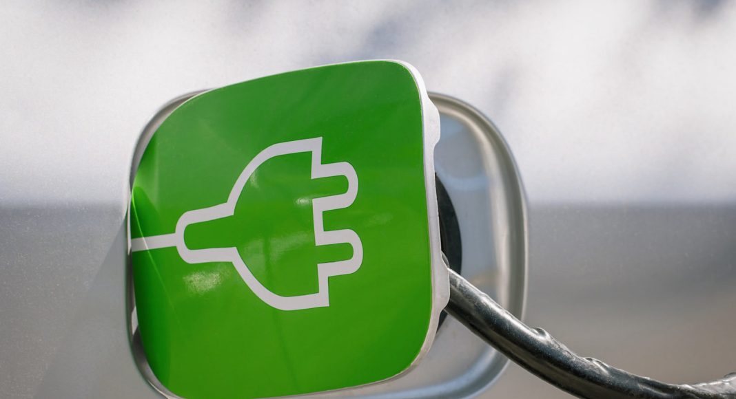 posnania   samochody elektryczne–gdzie i jak dlugo je ladowac cm