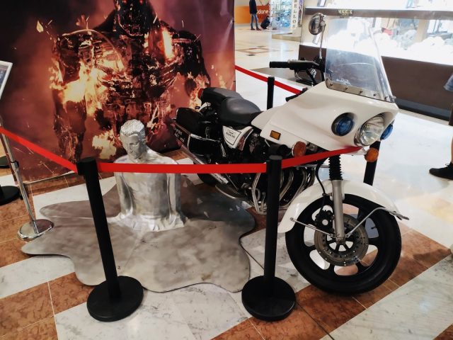 Motocyklowe gwiazdy filmu. Unikalna wystawa we Wrocławiu [ZDJĘCIA]