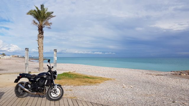 Kawasaki Z900RS 2019 – nowoczesny klasyk z ostrym pazurem [TEST]