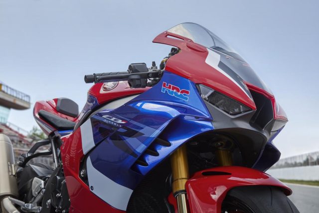 Najnowsza Honda CBR 1000RR-R SP Fireblade 2020 – bolid na ulicę [dane techniczne]