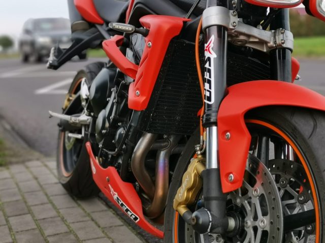 Triumph Street Triple 675 R