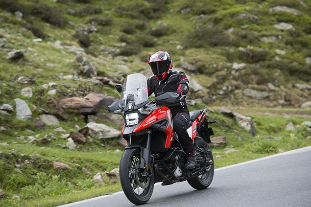 Nowe Suzuki XT 1050 V-Strom 2020 – większy, mocniejszy, nowocześniejszy!