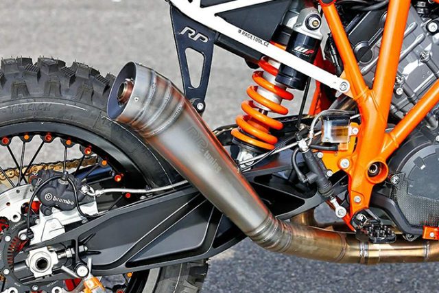 Jedyny taki na świecie naked enduro KTM 1290 Super Duke R wystawiony na sprzedaż!