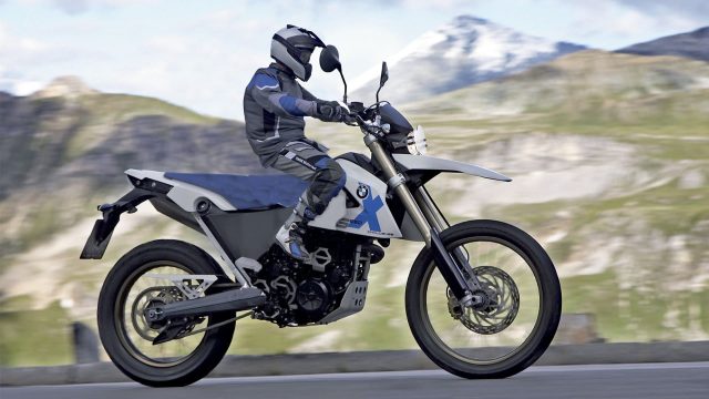 Jaki motocykl adventure, a jaki lekki turystyczny dla niskich? Jak dobrać enduro do wzrostu? Przegląd modeli niskich motocykli