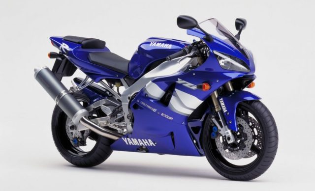 Yamaha R1 2000