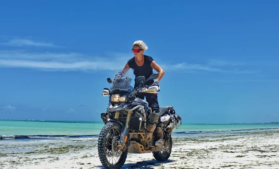 Kinga Tanajewska On her bike