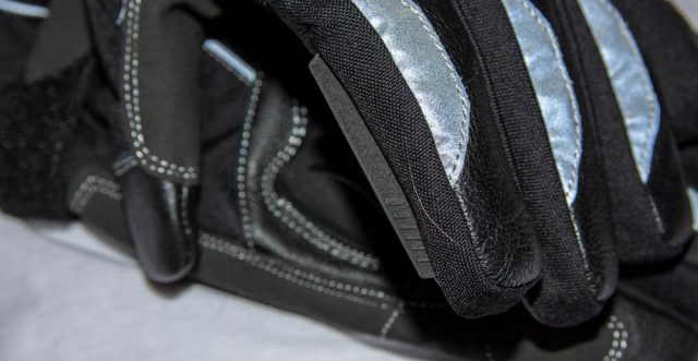 Testujemy akcesoria motocyklowe z Lidla: kask, rękawice, pas nerkowy