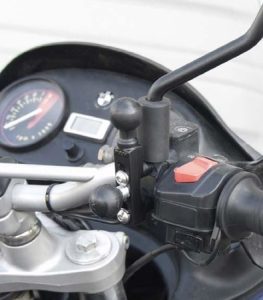 RAM Mount uchwyt montowany do podstawy hamulca sprzegla w motocyklu