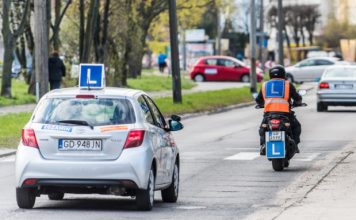egzamin praktyczny na prawo jazdywgórę