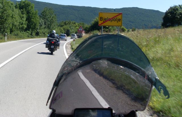 DIY jak zrobić samemu deflektor motocyklowy