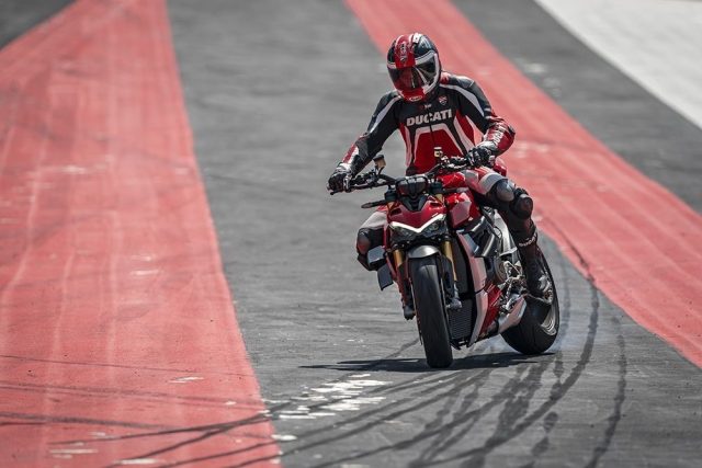 Ducati Streetfighter V4 2020 dane techniczne opis prezentacja