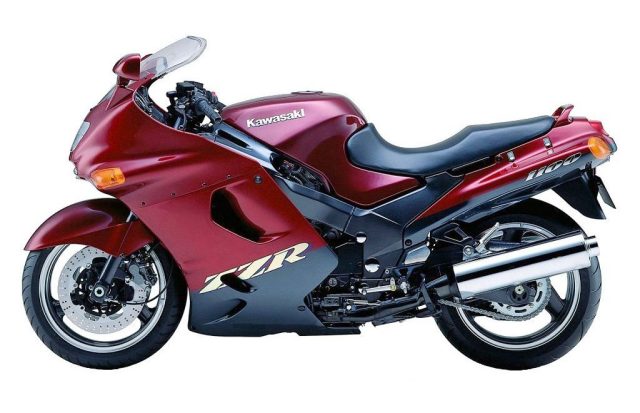 ZZR 1100 motocykl kultowy