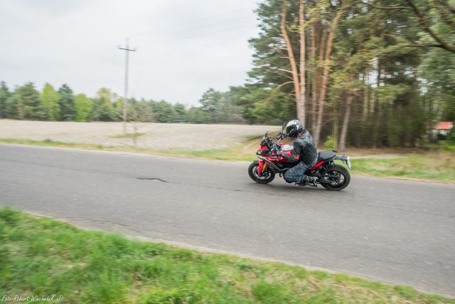 BMW F 900 XR nowość 2020 test dane techniczne opinia cena