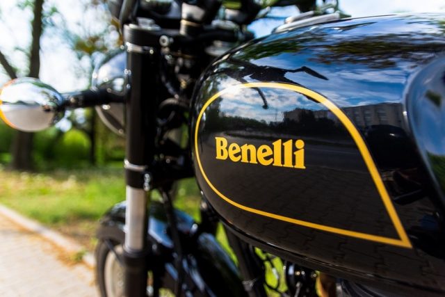 Benelli Imperiale 400 2020 test cena dane techniczne