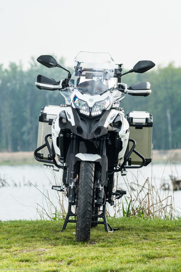 Benelli TRK 502 X nowość 2020 test dane techniczne opinia cena
