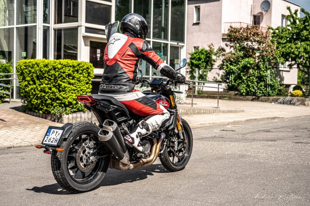 Indian FTR 1200 test opinia