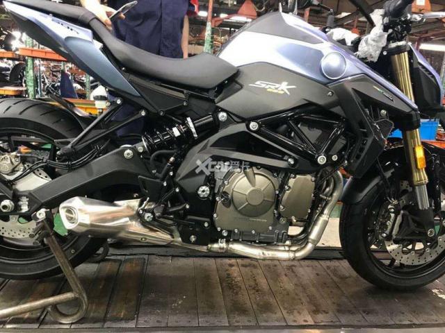 Benelli SRK600 przyłapane tuż po opuszczeniu taśmy produkcyjnej – wygląda obłędnie!