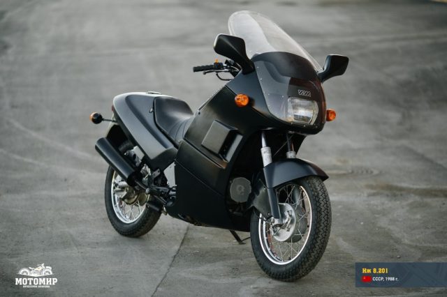 Iż Wega z silnikiem Wankla &ndash; stracona szansa upadającego, radzieckiego imperium