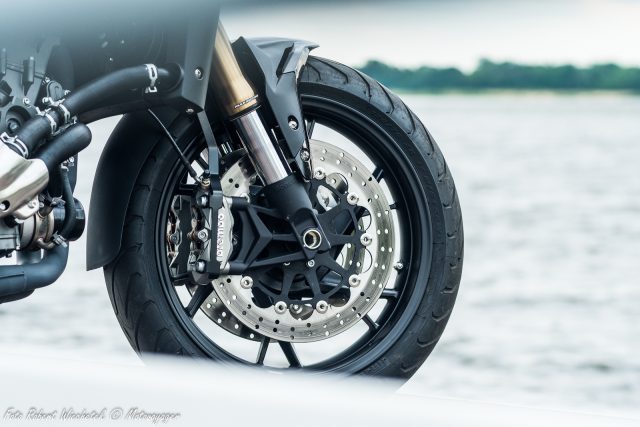 Benelli 752 S nowość 2020 test dane techniczne opinia cena