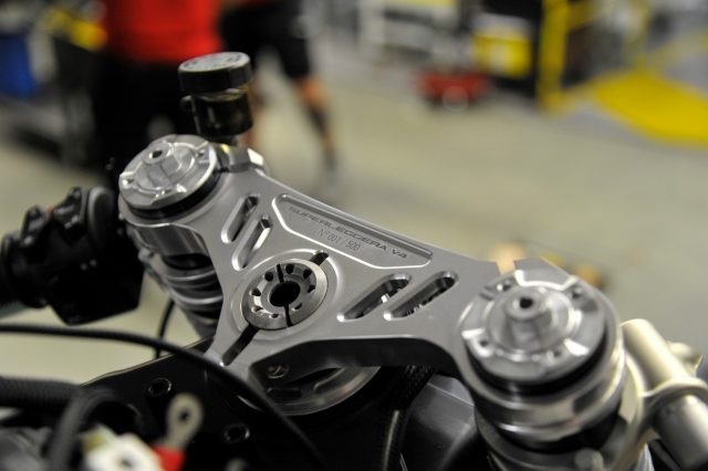 Ducati Superleggera V4 - dane techniczne cena moc prędkość maksymalna waga