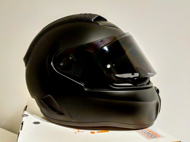 Test Schuberth SR2