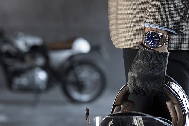 Jaki zegarek dla motocyklisty wybrać? Poznajcie markę CT Scruderia