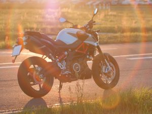 Aprilia Shiver   test opinia dane techniczne wady zalety