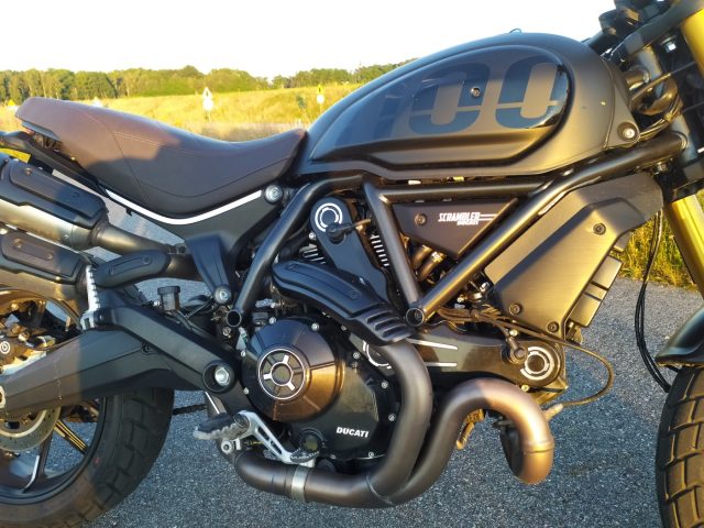 Ducati Scrambler 1100 Sport Pro test opinia dane techniczne wady zalety