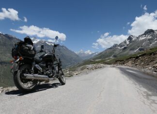 Manali Leh jazda przez Himalaje  scaled