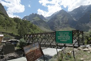 Manali Leh jazda przez Himalaje  scaled