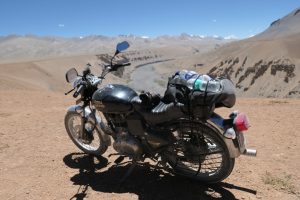 Manali Leh jazda przez Himalaje  scaled