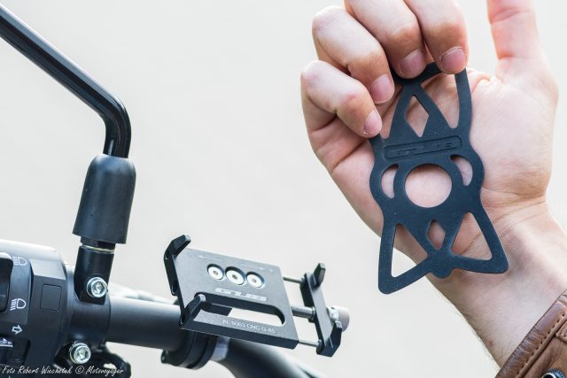 GUB 85 jaki uchwyt na telefon