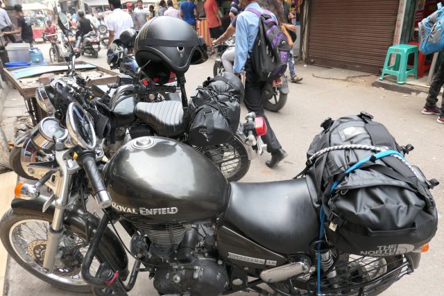Trzy dni po Himalajach – motocyklem z New Delhi do Leh [Relacja z wyprawy]