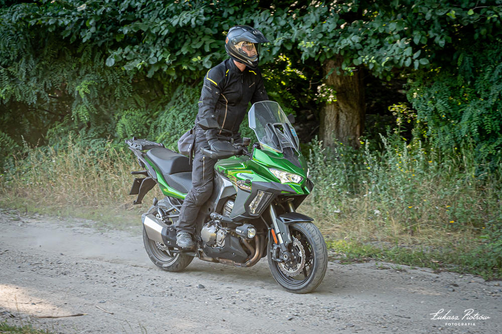 KawasakiVersysSEtestdanetechnicznewadyzaletyopinia