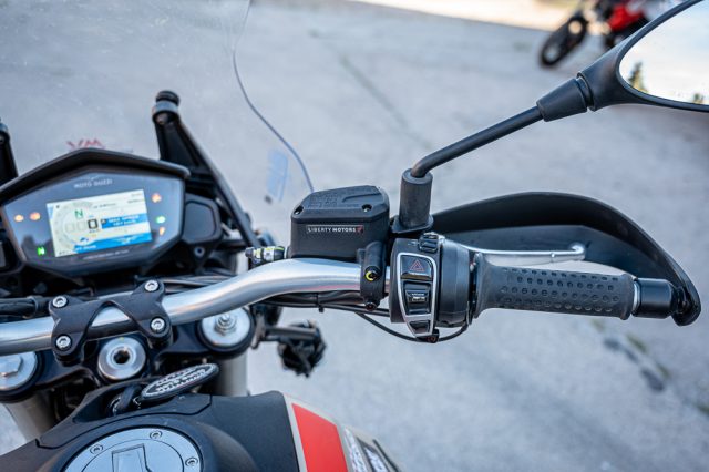 9 recept na turystyczne enduro 2020 – wielki test por&oacute;wnawczy dziewięciu motocykli segmentu adventure