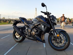 SuzukiGSX Stestopiniawadyzaletydanetechniczne