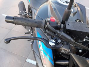 Suzuki GSX S  test opinia wady zalety dane techniczne  scaled