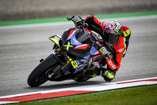 Aprilia Tuono V4 X – limitowany hypernaked o mocy 221 KM…
