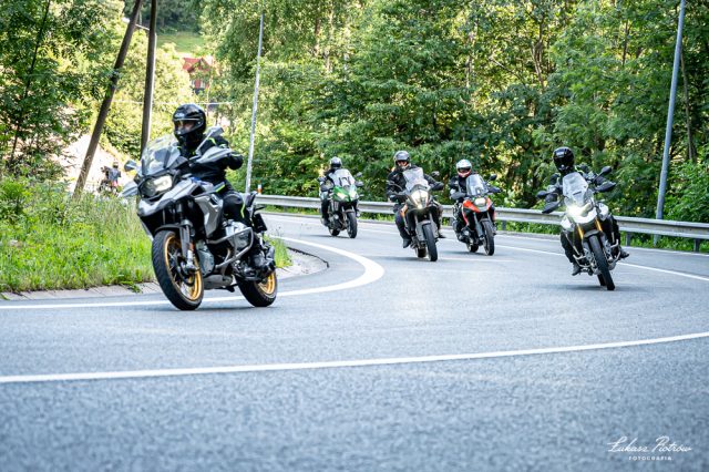 jakie turystyczne enduro nowe