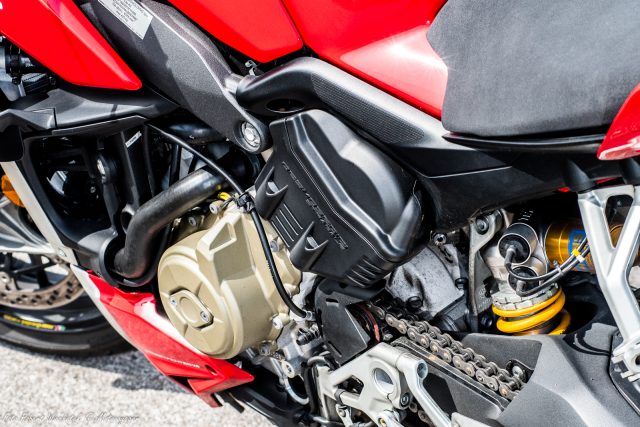 Ducati V4S Streetfighter 2020 test dane techniczne opinia cena