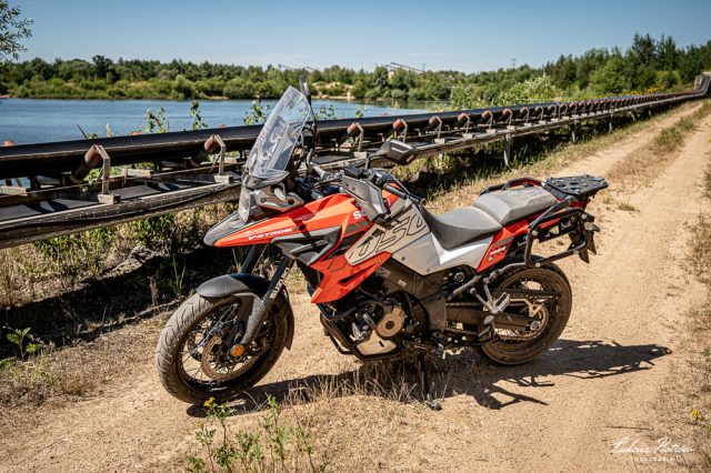 Suzuki V-Strom 1050 XT 2020 test dane techniczne wady zalety opinia