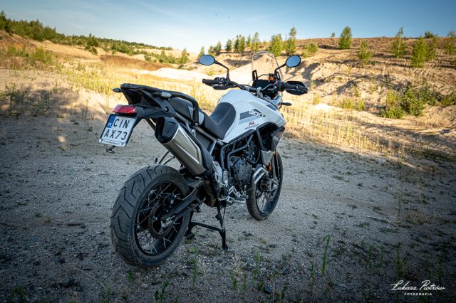 Triumph Tiger 900 Rally Pro 2020 test dane techniczne wady zalety opinia