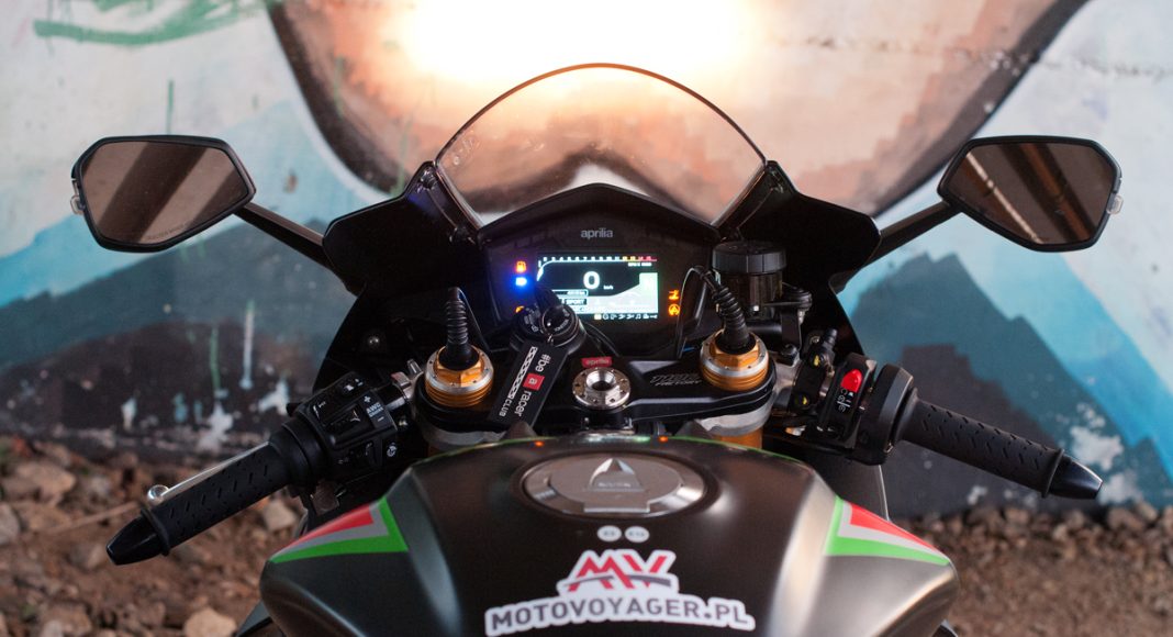 ApriliaRSVFactoryopiniacenawadyzaletytest