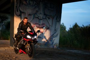 Aprilia RSV4 1100 Factory 2020 opinia cena wady zalety test 2 Aprilia RSV Factory opinia cena wady zalety test