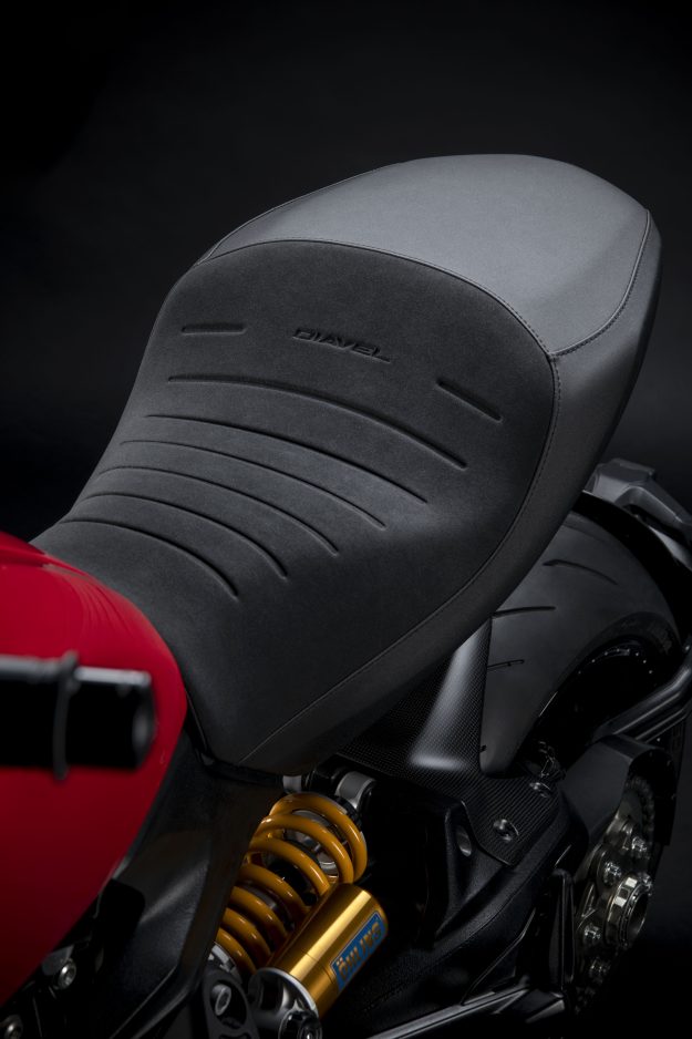 Akcesoria Ducati Performance – by podkreślić sportowy charakter Diavel 1260