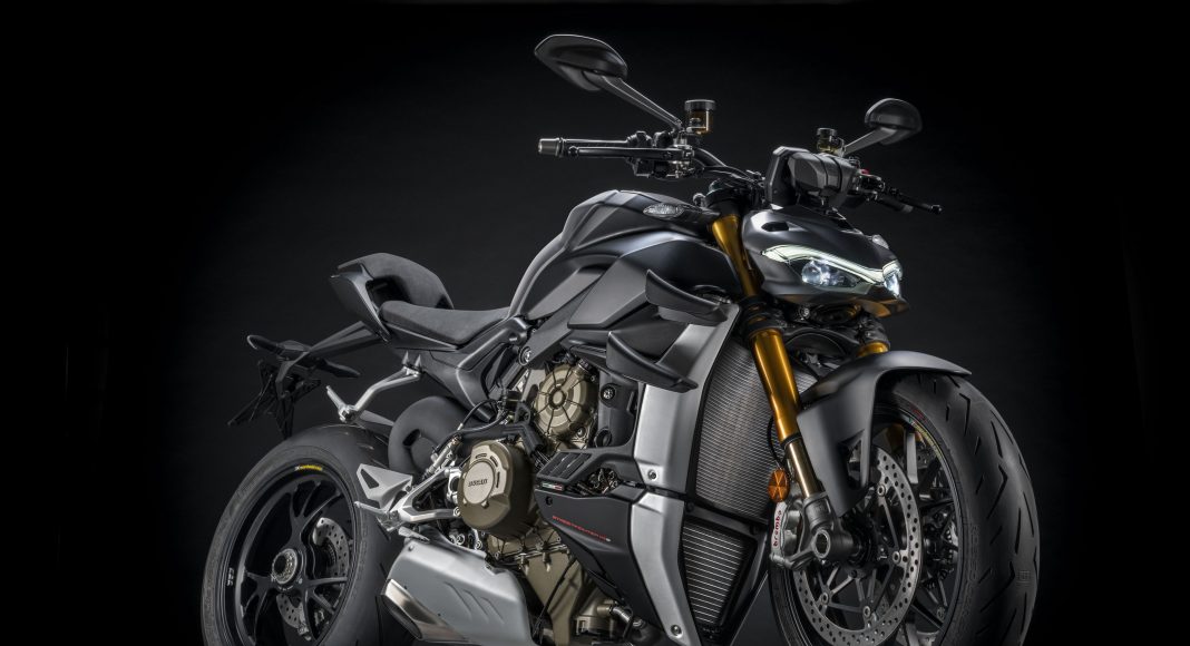 MY DUCATI STREETFIGHTER VS    UC High scaled