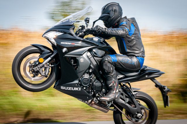 SuzukiGSX SFtestdanetechnicznecenawadyzaletyopinia