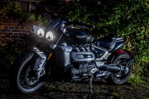 Triumph Rocket  III test dane techniczne cena opis wady zalety