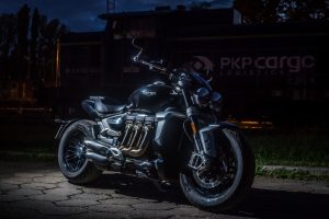 TriumphRocketIIItestdanetechnicznecenaopiswadyzalet